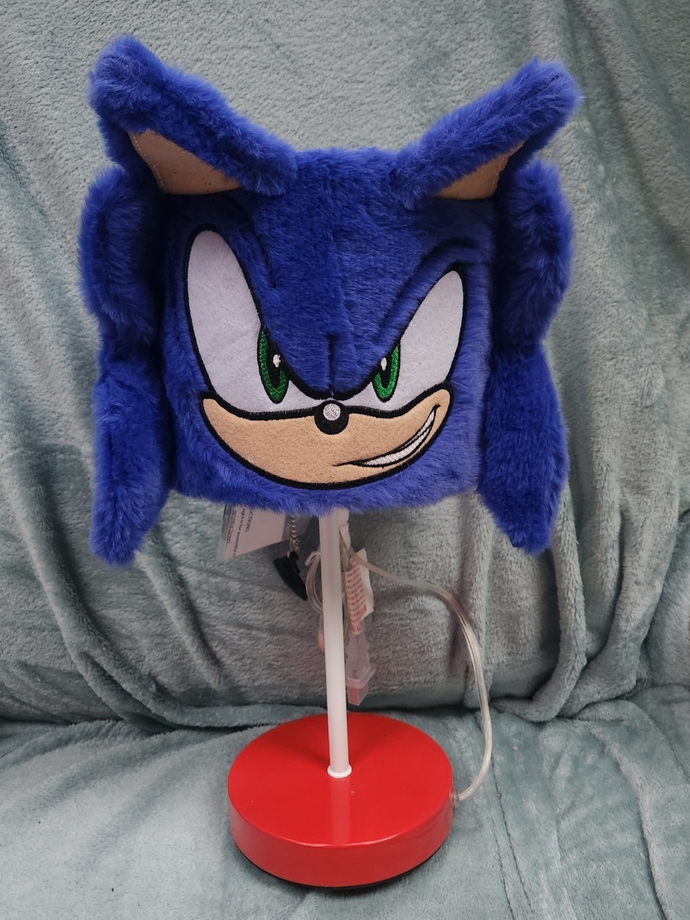 Sonic The Hedgehog Plush Earflap Hat with Face Detail Lamp